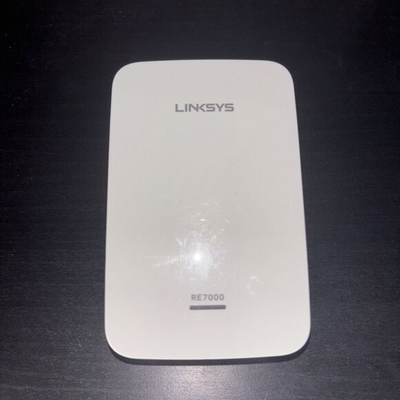 Linksys RE7000 Maxstream Repeater - Picture 1 of 4